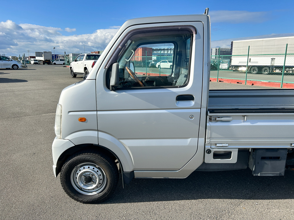 2006 Suzuki Carry