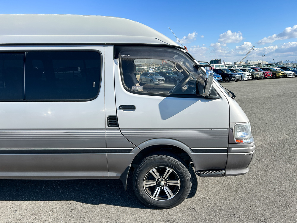1998 Toyota Hiace JDM Van For Sale