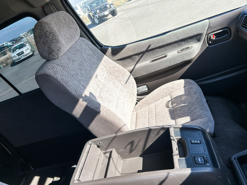 1998 Toyota Hiace