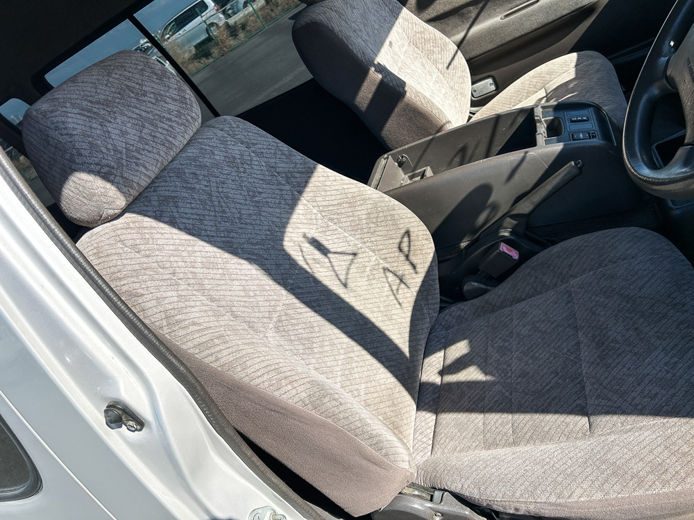 1998 Toyota Hiace