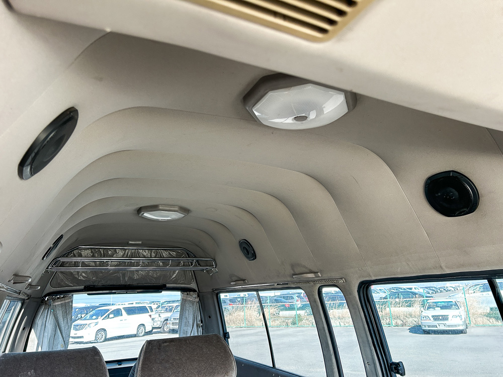 1998 Toyota Hiace