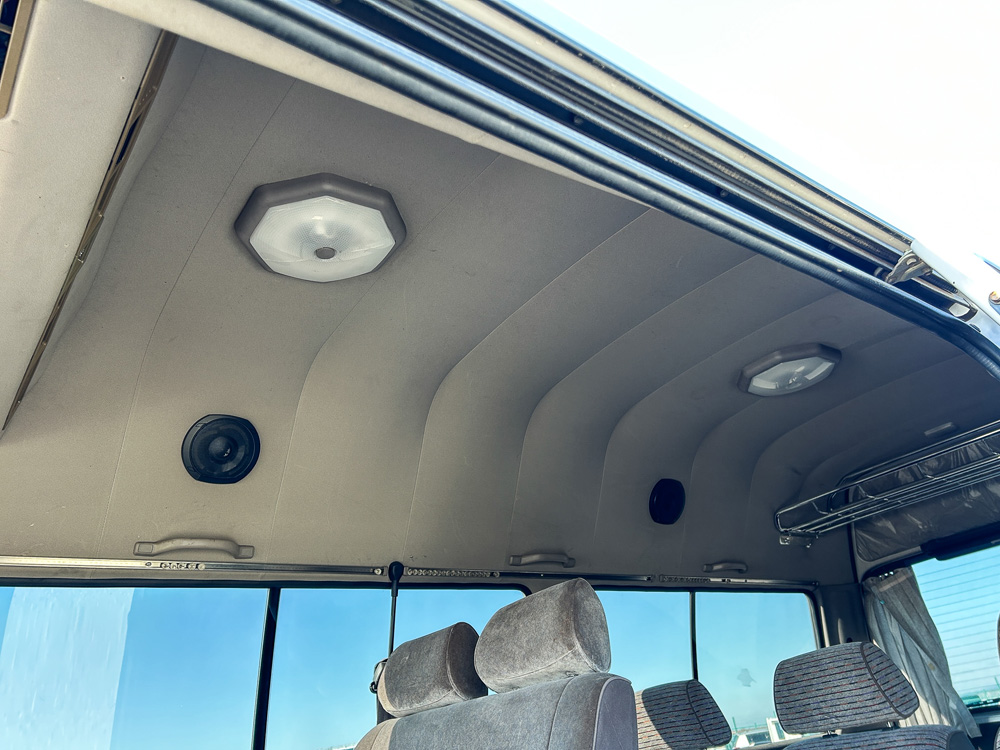 1998 Toyota Hiace