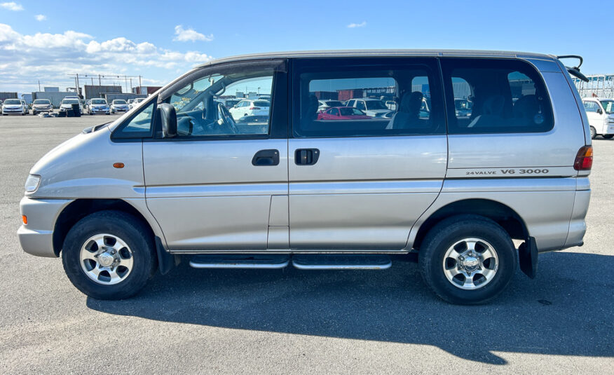 1997 Mitsubishi Delica