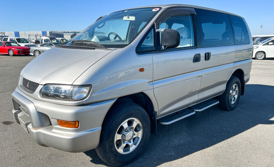 1997 Mitsubishi Delica