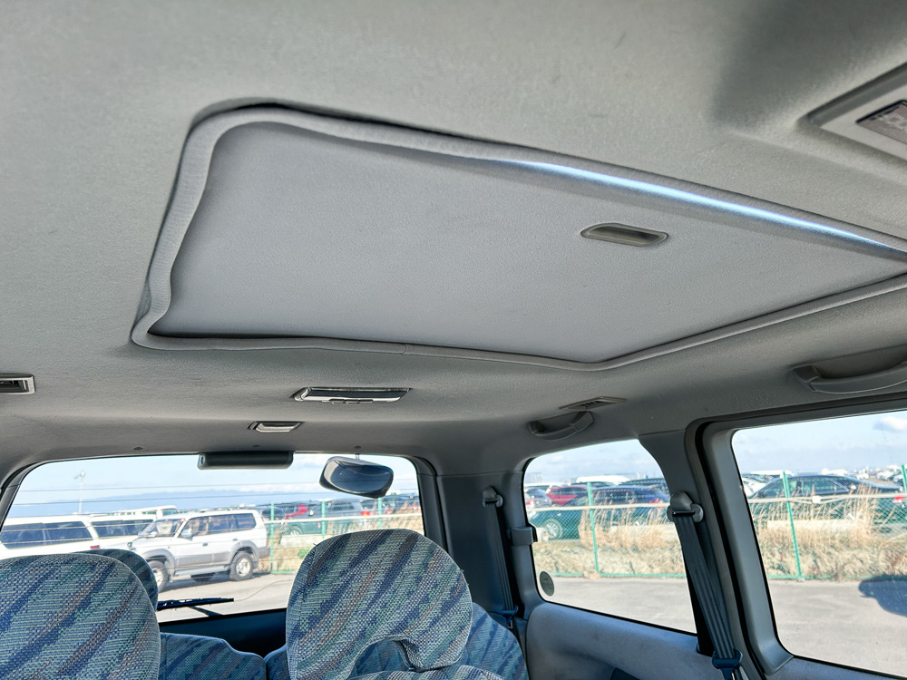 1997 Mitsubishi Delica