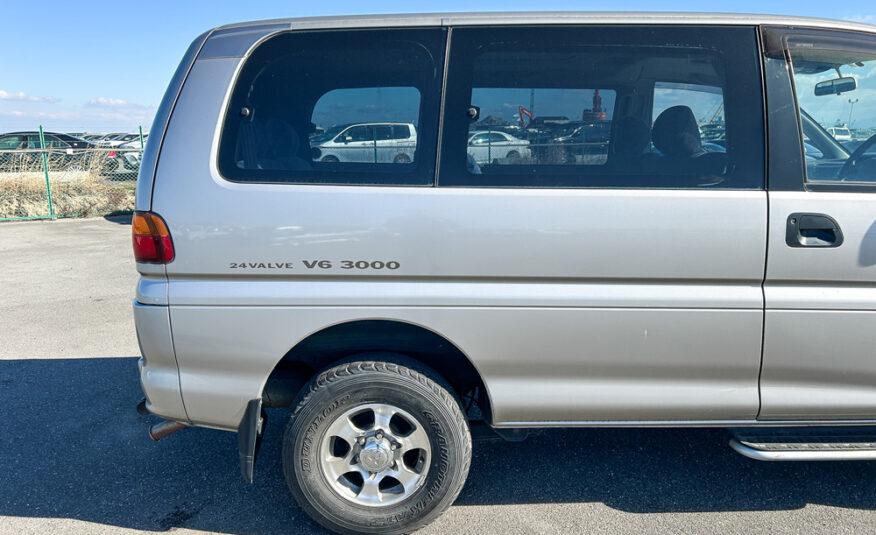 1997 Mitsubishi Delica