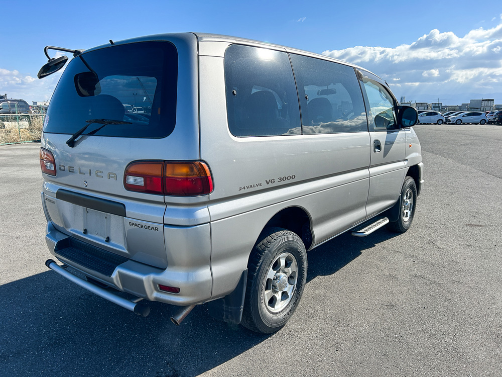 1997 Mitsubishi Delica Silver For Sale Quebec