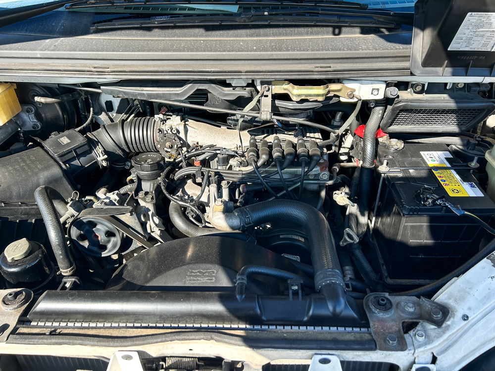 1999 Mitsubishi Delica