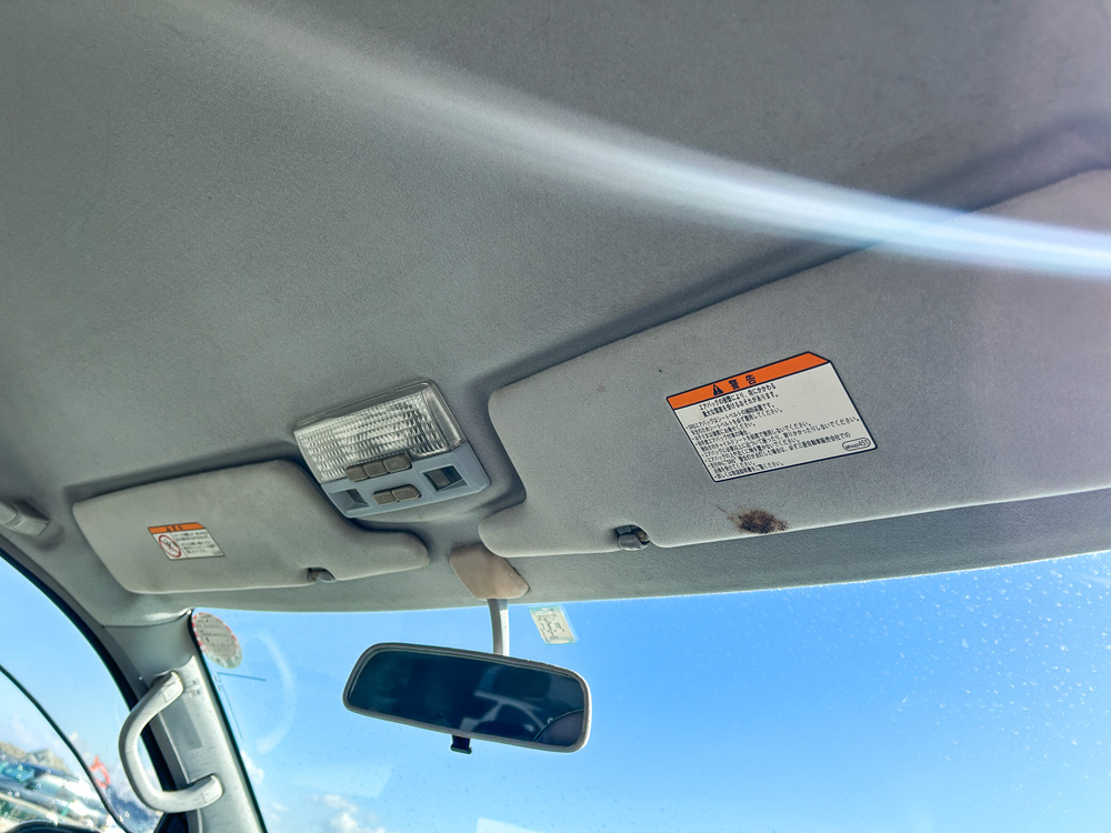 1999 Mitsubishi Delica
