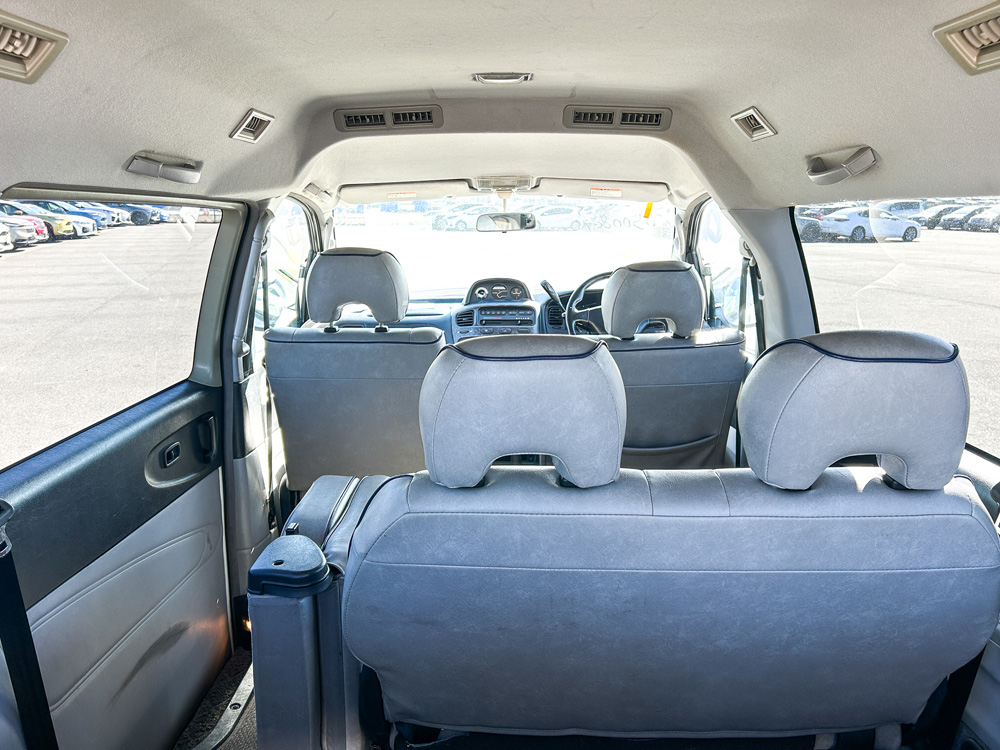 1999 Mitsubishi Delica