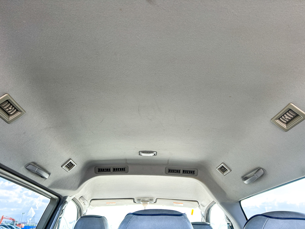 1999 Mitsubishi Delica