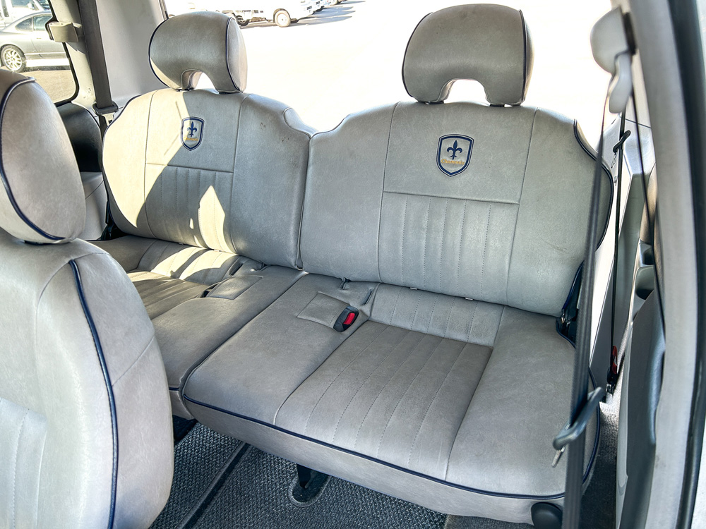 1999 Mitsubishi Delica