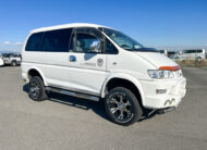 1999 Mitsubishi Delica