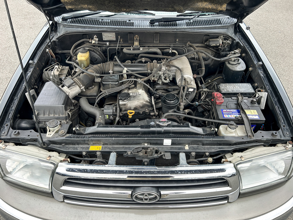 2000 Toyota Hilux Surf