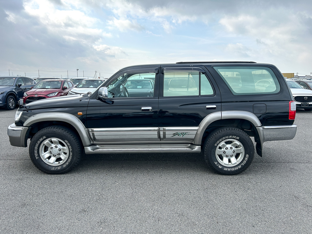 2000 Toyota Hilux Surf JDM Car