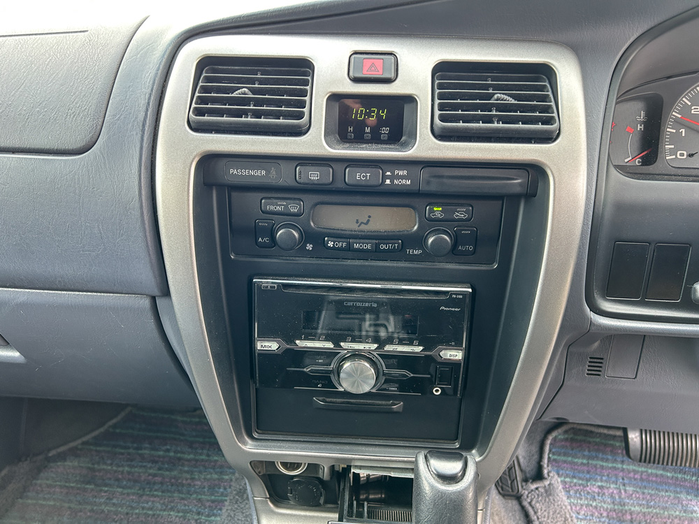 2000 Toyota Hilux Surf