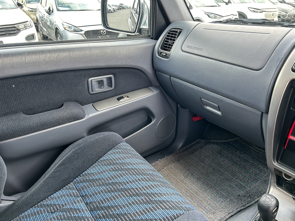 2000 Toyota Hilux Surf