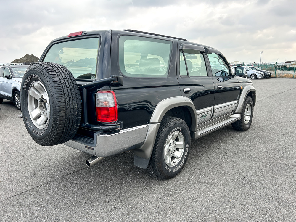 2000 Toyota Hilux Surf JDM Car