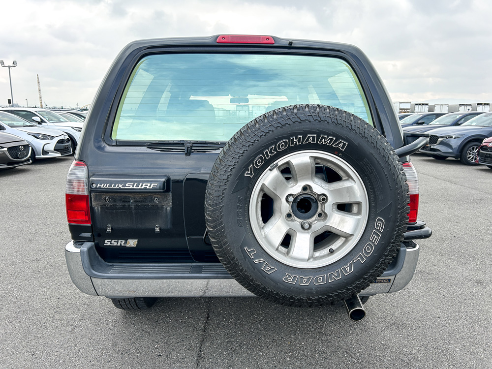 2000 Toyota Hilux Surf JDM Car