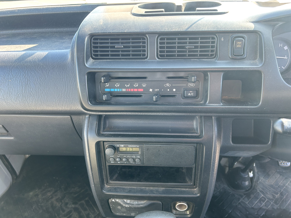 2000 Daihatsu Hijet