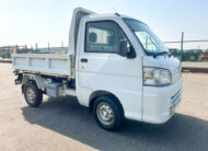 2005 Daihatsu Hijet Right Side