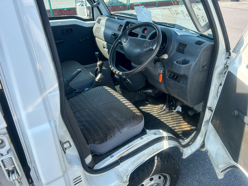 2005 Daihatsu Hijet