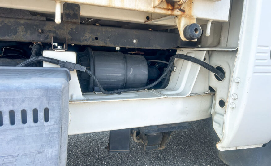 2005 Daihatsu Hijet Right Side