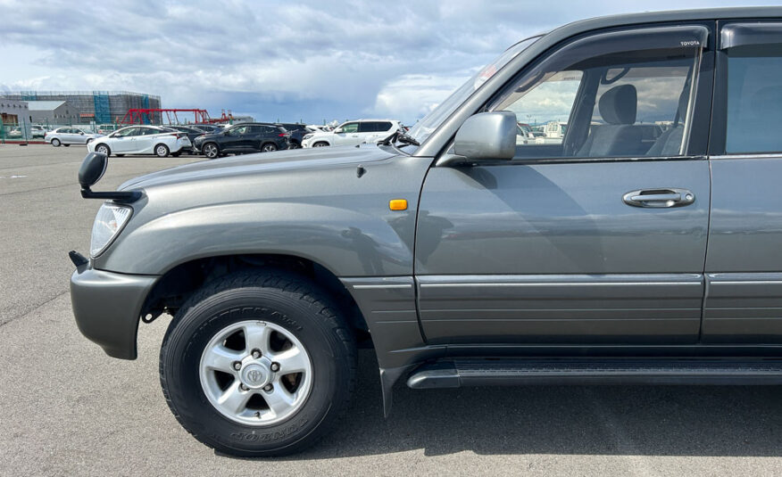 2001 Toyota Land Cruiser
