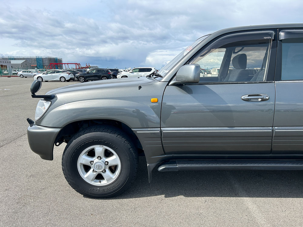 2001 Toyota Land Cruiser
