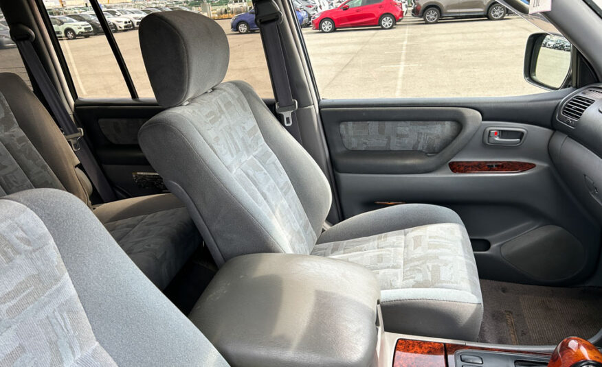 2001 Toyota Land Cruiser