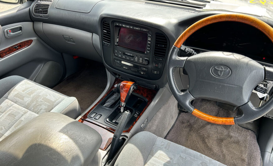 2001 Toyota Land Cruiser