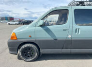 2000 Toyota Grand Hiace