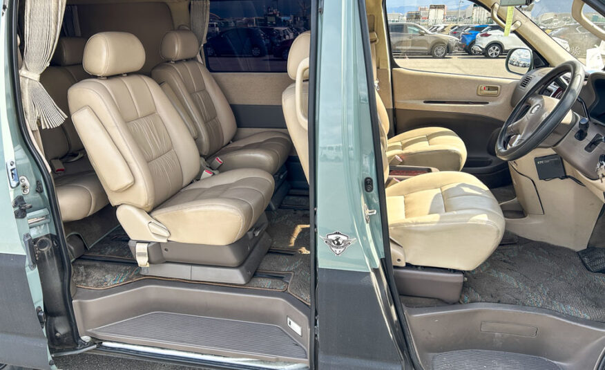 2000 Toyota Grand Hiace