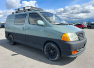2000 Toyota Grand Hiace