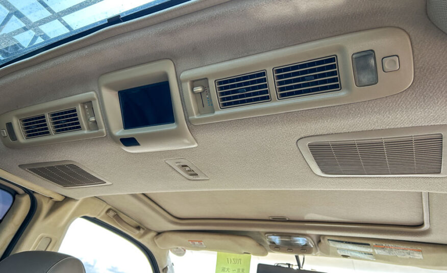 2000 Toyota Grand Hiace