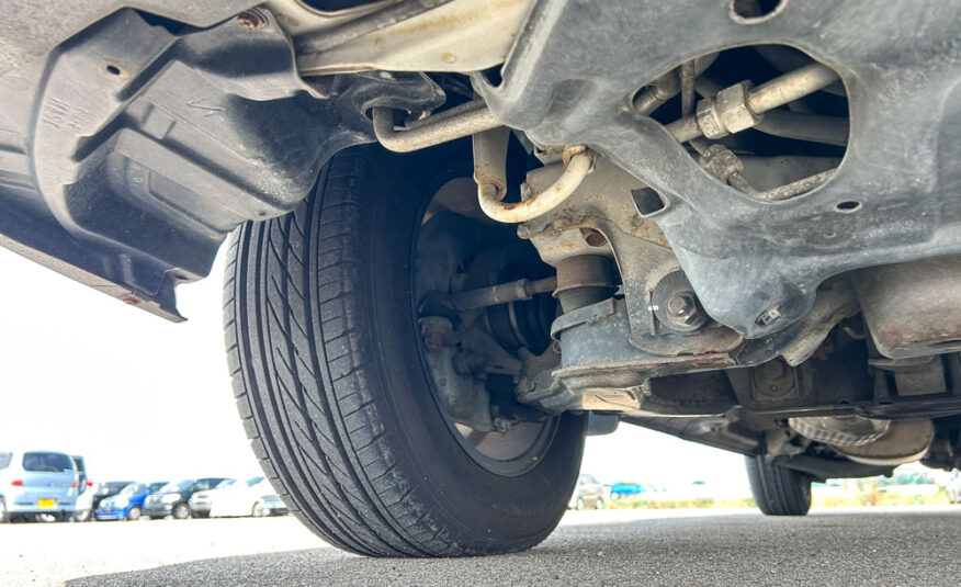 2000 Toyota Grand Hiace