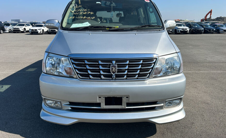 2000 Toyota Grand Hiace