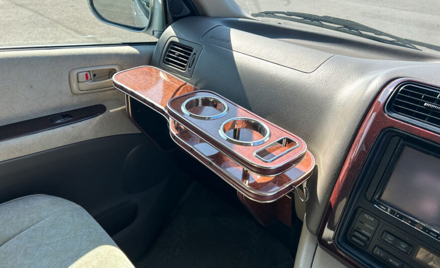 2000 Toyota Grand Hiace