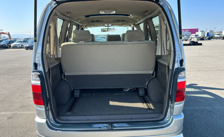 2000 Toyota Grand Hiace