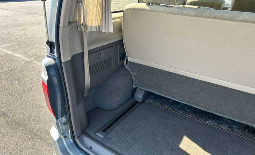2000 Toyota Grand Hiace