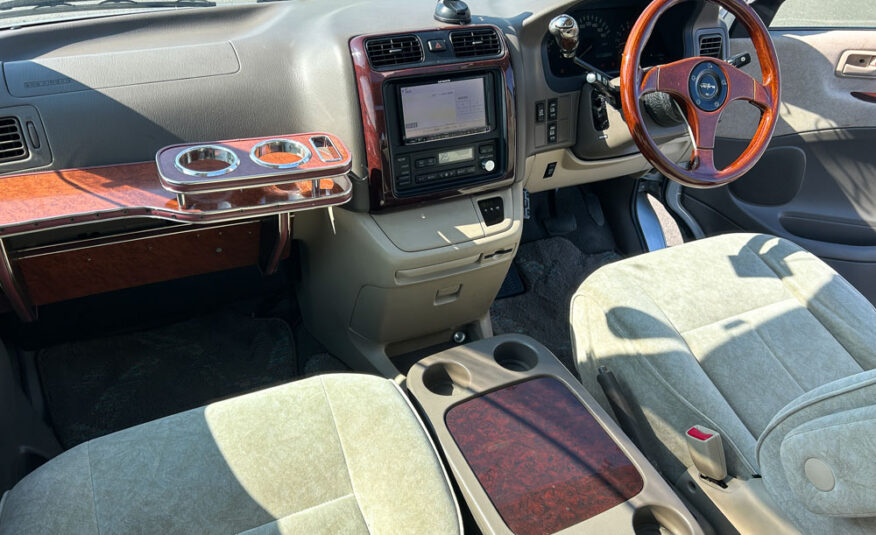 2000 Toyota Grand Hiace