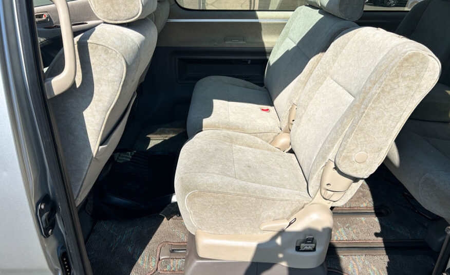 2000 Toyota Grand Hiace
