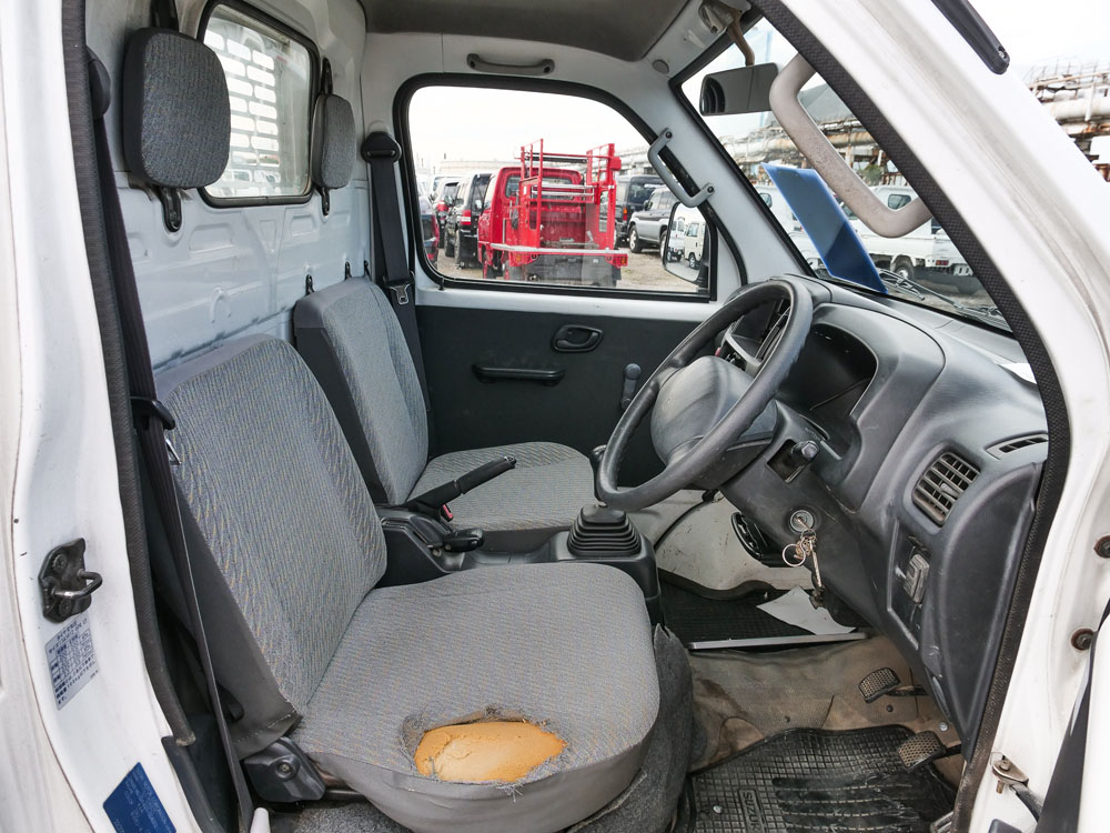 2001 Suzuki Carry