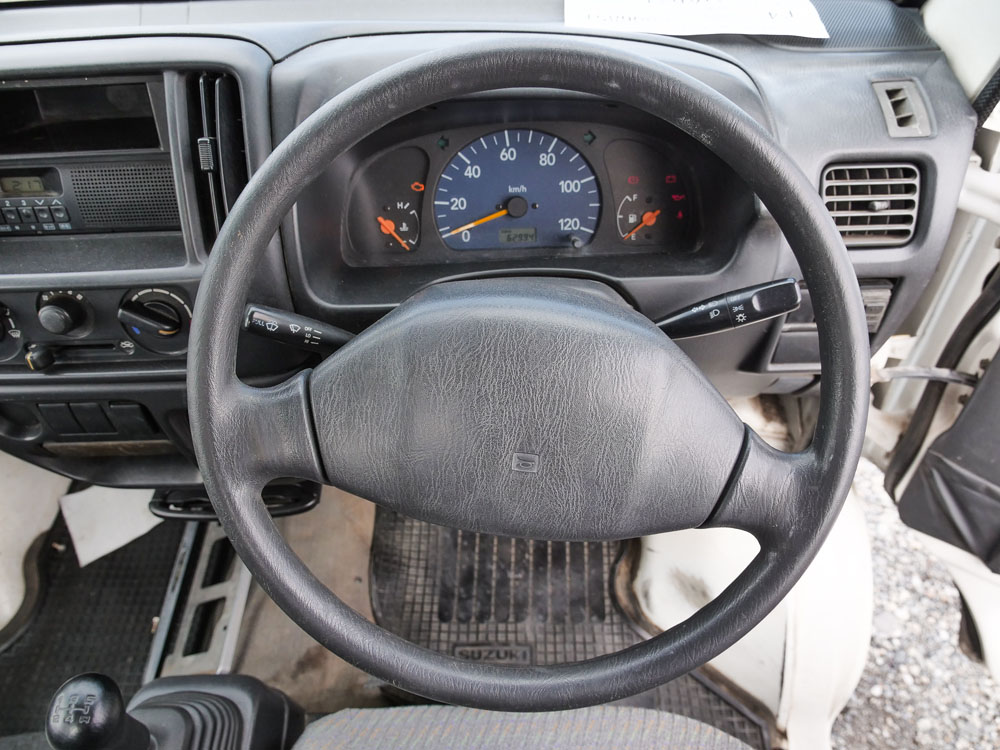 2001 Suzuki Carry