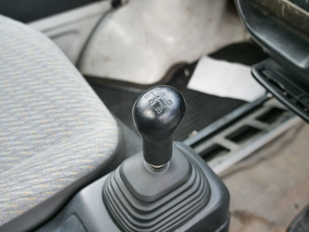 2001 Suzuki Carry