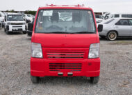 2002 Suzuki Carry rouge vue de devant