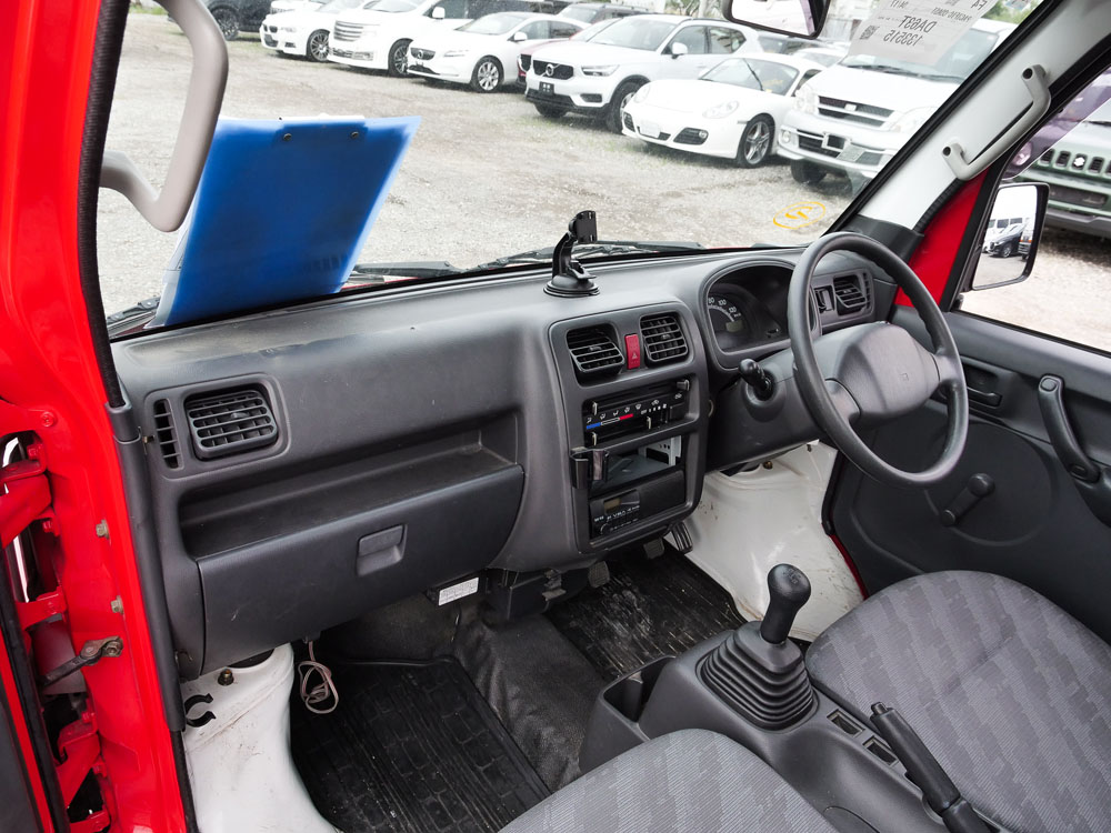 2002 Suzuki Carry