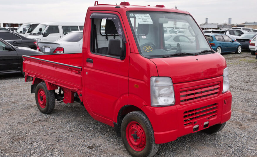 2002 Suzuki Carry rouge vue de devant