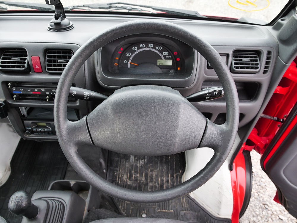 2002 Suzuki Carry