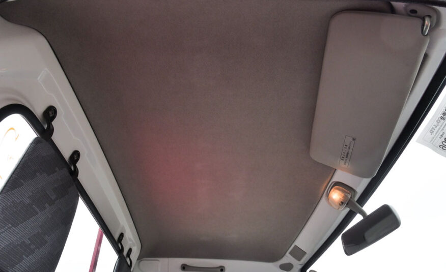 2002 Suzuki Carry